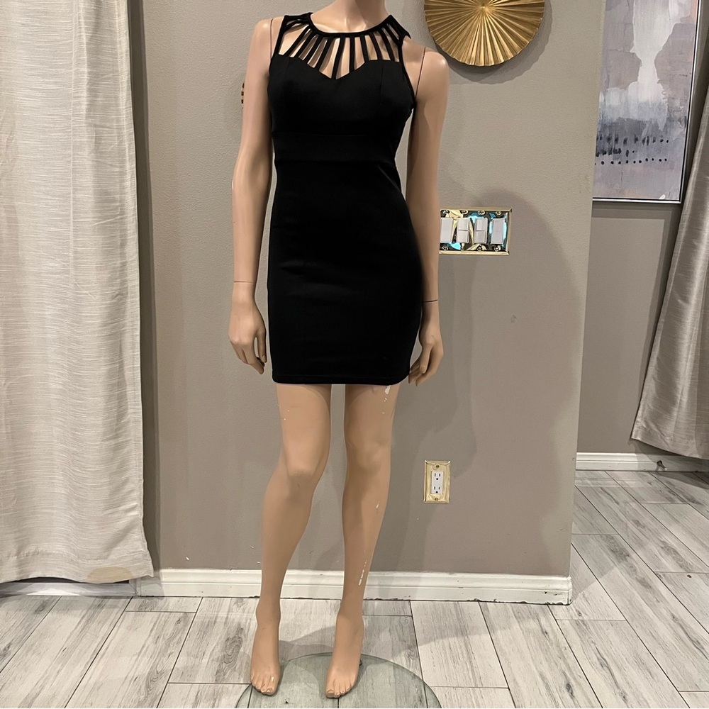 Chic Black Strappy Mini Dress
